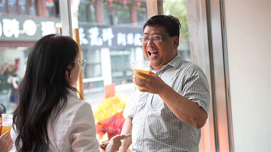 ʻͼţǧơֱӪغݣBAƿĸơ