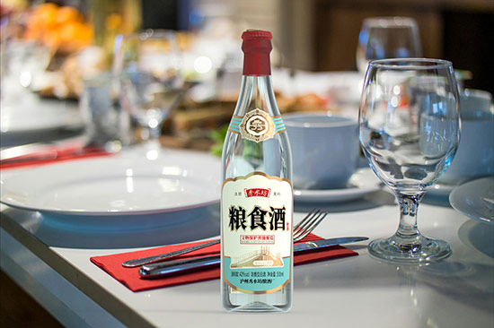 ѡƷ���������ˮ������������+�Ͼƣ�������̬+�����󣬾����̵ġ�˫���ǡ���