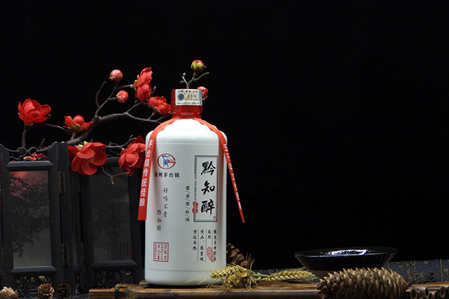 黔知醉酒53°500ml光瓶酱香型白酒