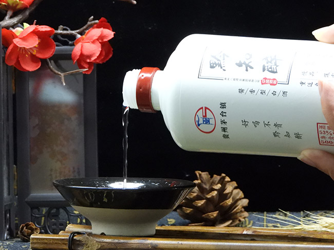 黔知醉酒53°500ml光瓶酱香型白酒