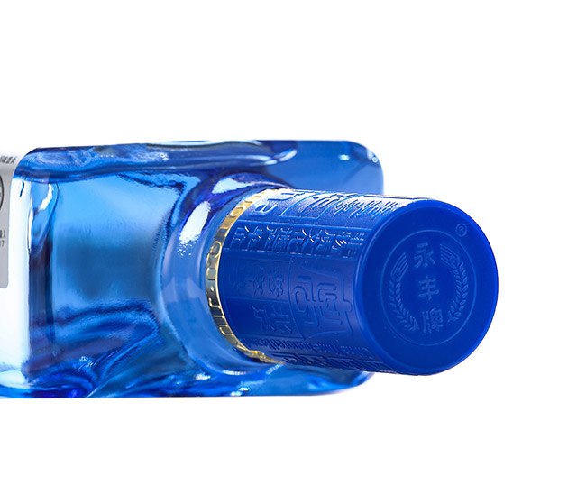 �����Ʊ�������ͷ��28�췢����ƿ�����Ͱ׾ơ�42��500ml��