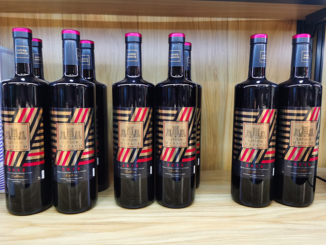 ��ͼ���Ϳ˿����ظɺ����Ѿơ�15��750ml��