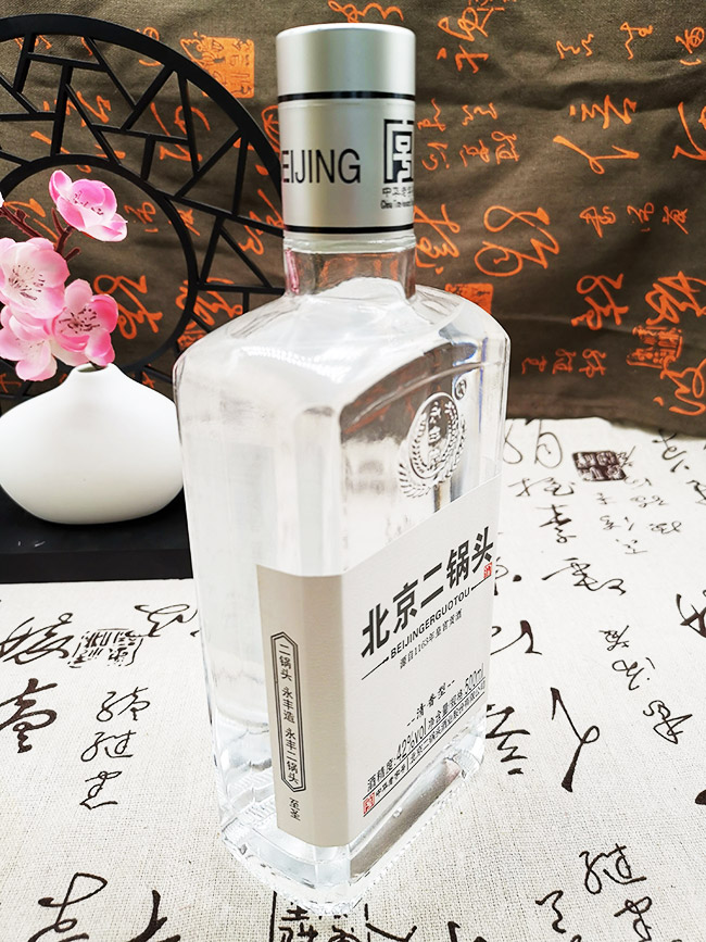 �����Ʊ�������ͷ����ʥ�ױ� �����Ͱ׾ơ�42�� 500ml��