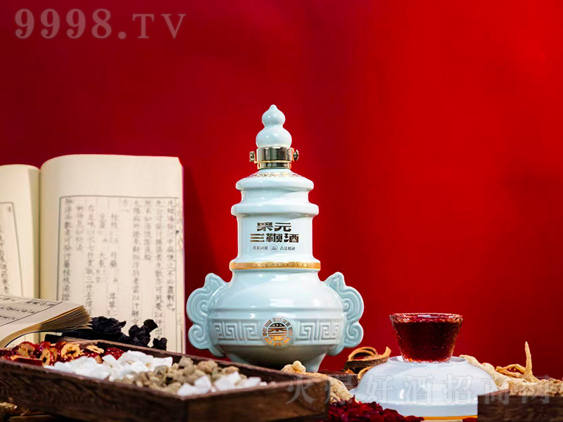 �Ԫ���޾ơ�����¯��35�� 700ml��